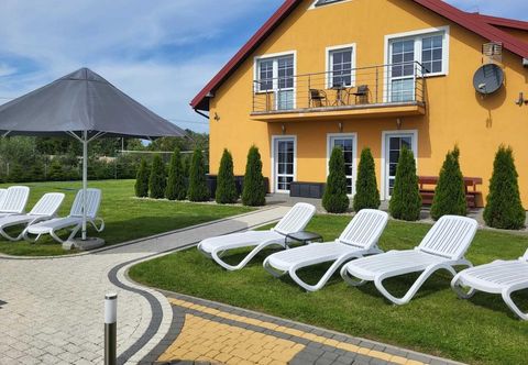 Others Comfortable Apartment, 5 Bedrooms, Summer Pool