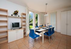 อื่นๆ 6 Apartment in Porlezza With Lake View