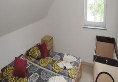 其他 6 Big Holiday Home in Lukecin for 9 Persons