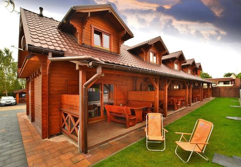 อื่นๆ Terraced Houses Close to the Beach, Sianozety