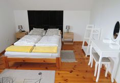 อื่นๆ 6 Holiday Home on Wolin Island Near Lagoon