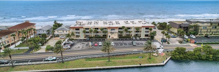 Lain-lain Fifty Gulfside Condominiums