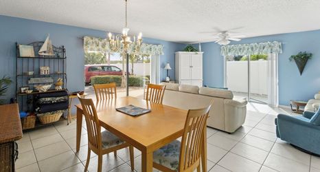 Lain-lain 2 Fifty Gulfside Condominiums