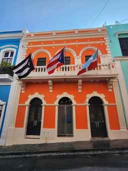 Trotamundos, USD 179.45