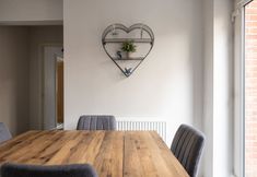 Others 7 Host Stay Shipwright Lodge