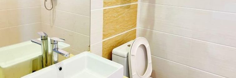 Lain-lain E·E Business Hotel