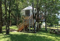 Others 2 Out 'N' About Treehouse Treesort