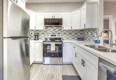 Others 7 Sunny San Diego Condo w/ Pool Access Near Wineries