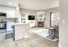 Others 6 Sunny San Diego Condo w/ Pool Access Near Wineries