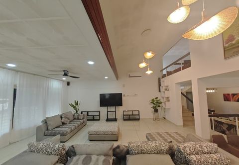 Lainnya Taman Duta KL Deluxe Villa by uBook