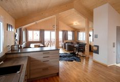 Others 6 Amazing Chalet With Whirlpool