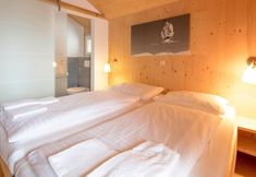 Others 3 Tasteful Chalet With Infrared Sauna