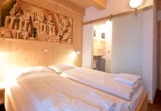 Others 6 Spacious Chalet With Infrared Sauna