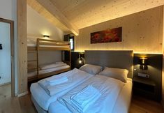 其他 4 Chalet With Sauna on Balcony