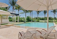 Others 5 Sophisticated Villas With Private Pools and Staff