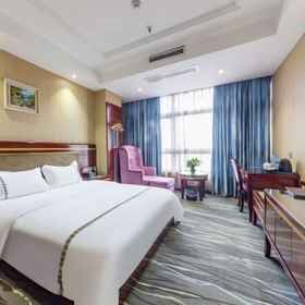 Primary image 1 Huazhou Huyanwan Chain Hotel Shangjie Branch, 四季酒店 Hotels