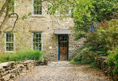 Others 4 Renovated Stone Church Near Kingston