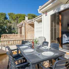 Room 1 Pdm 卡诺弗雷在马略卡, 埃斯特伦克斯 酒店