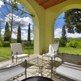 Room 1 Certosa 4 in Firenze, Signa Hotels