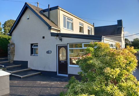 Lain-lain Fox's Lair Farmhouse for Panoramic Views