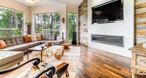 Others 2 7 Mi to Zilker Park: Oasis w/ Pool & Patio