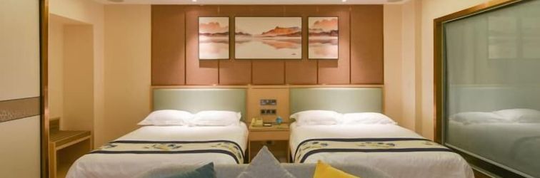 Others California Hotel