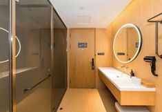 Others 4 Ji Hotel (The Binjiang University of Chinese Medicine subway station in Hangzhou)