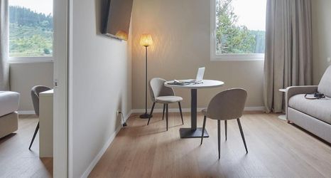 อื่นๆ 2 Hotel Sukha