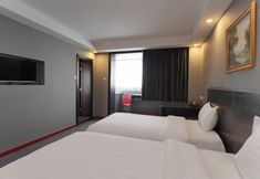 기타 4 Reese Hotel