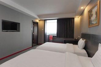 기타 4 Reese Hotel