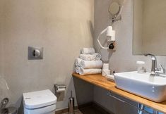 อื่นๆ 7 Magna Chalet Otel