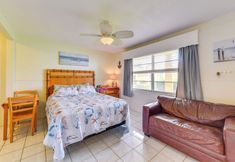 Others 4 Beachfront Condo: Redington Shores Retreat!