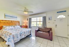 Others 3 Beachfront Condo: Redington Shores Retreat!