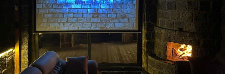 Others Arti Suit Bungalov