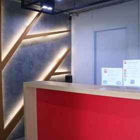 Lobby1M1馬哈拉傑飯店,ท่าน้ำศรีชัน飯店