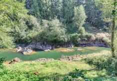 其他 4 Riverfront Sandy Retreat, Fish & Kayak On-site