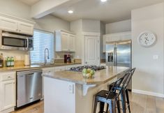 其他 2 Bends Artful Adventure 4 BDR