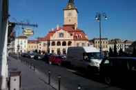 Khác Main Square Apartments & More