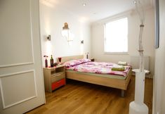 기타 3 Park Views Apartments