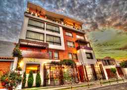 Mint Hotel, Rp 967.130