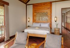 Others 4 Sound of the Sea Villa