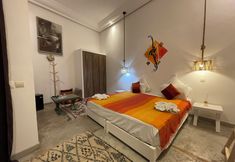 อื่นๆ 7 Riad Samarine