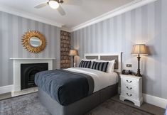 Others 6 The Clerk & Well Pub & Rooms