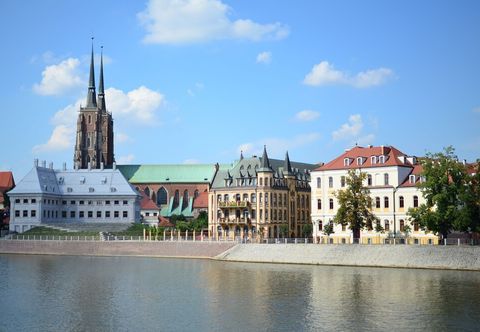 อื่นๆ WenderEDU Business Center