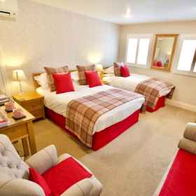 Primary image 1 Chestnuts House, โรงแรม & ที่พัก Chew Stoke