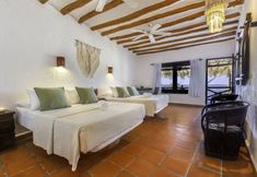 Others 3 Beachfront Hotel La Palapa - Adults Only
