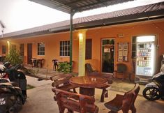 Others 2 Tok Man Inn