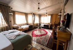 Khác 2 Sultan Corner