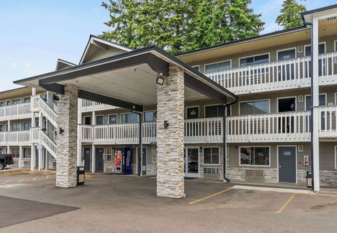 その他 Basecamp Puyallup a Travelodge by Wyndham