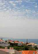 Imej utama Ericeira Chill Hill Hostel & Private Rooms